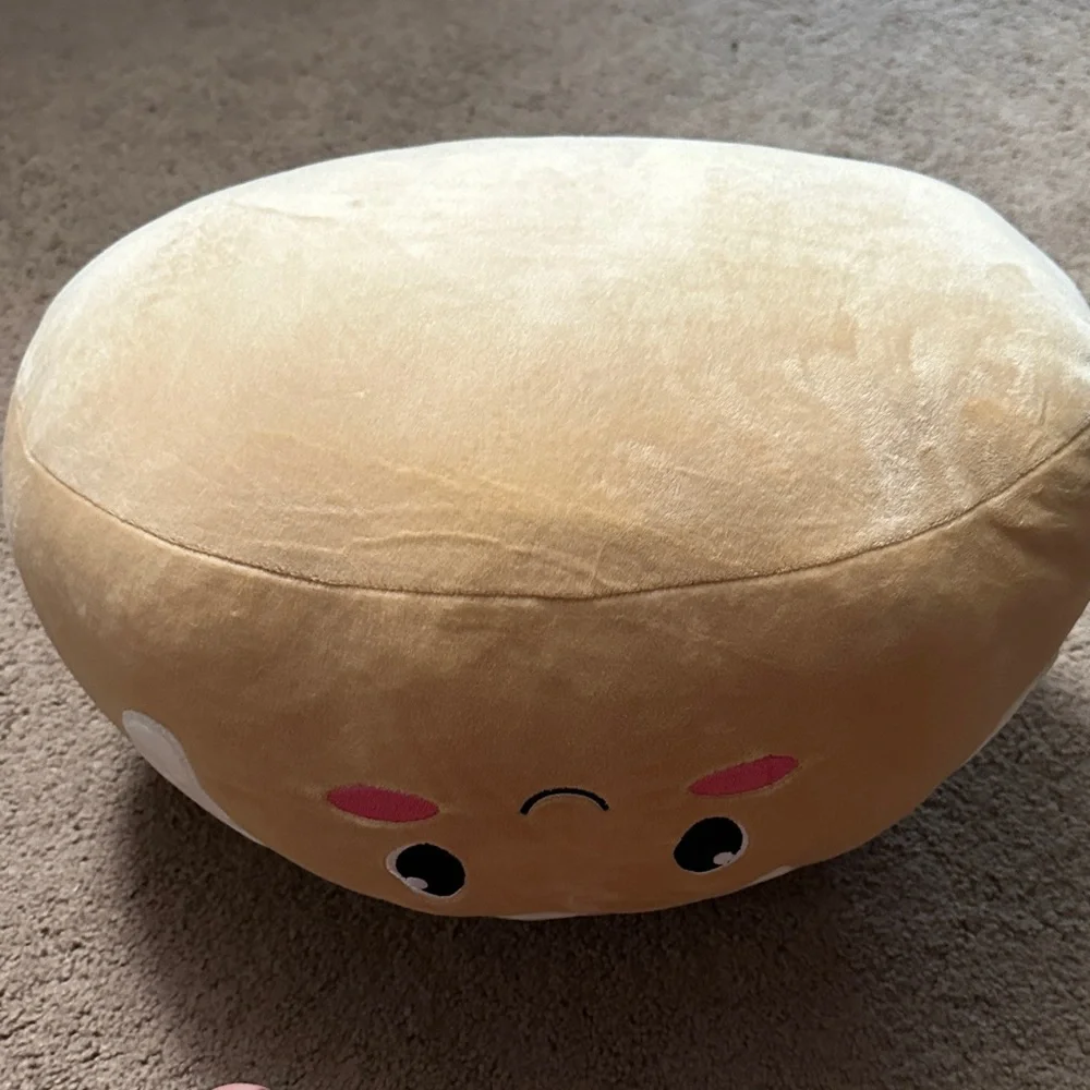Smiling Cream Pillow with Swirl Design (Cinnamon Roll)